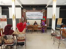 BAKTI SOSIAL DARI RUMAH SAKIT NUR ROHMAH